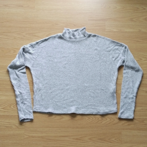 Garage Mock Neck Lightweight Sweater | Size Small - Picture 1 of 5